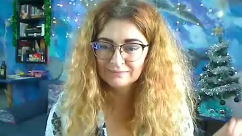 Snapshot of ozzy_helen chatting on 3, 1, 2025 Ozzy Helen online show from 3, 1, 2025