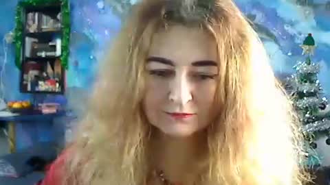 Snapshot of ozzy_helen chatting on 7, 1, 2025 Ozzy Helen online show from 7, 1, 2025