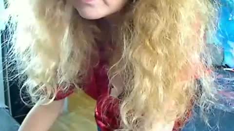 Snapshot of ozzy_helen chatting on 7, 1, 2025 Ozzy Helen online show from 7, 1, 2025