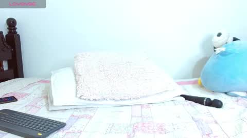 p_sweet_ online show from 3, 1, 2025