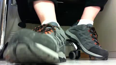 Pablo Meness online show from 12, 2, 2025