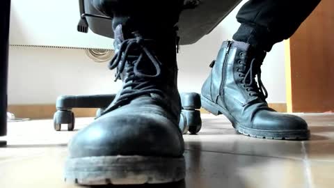 Snapshot of pablomenesssl chatting on 19, 1, 2026 Pablo Meness online show from 19, 1, 2026