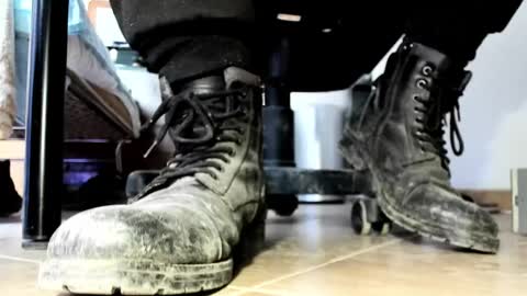 Snapshot of pablomenesssl chatting on 21, 3, 2026 Pablo Meness online show from 21, 3, 2026