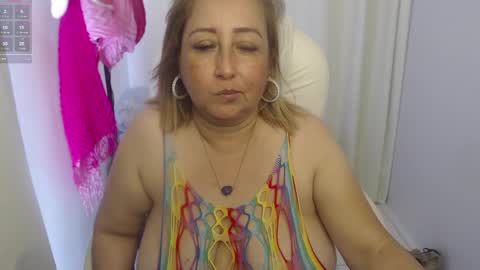 Snapshot of paiperhalliwey chatting on 20, 2, 2025 paiperhalliwey online show from 20, 2, 2025