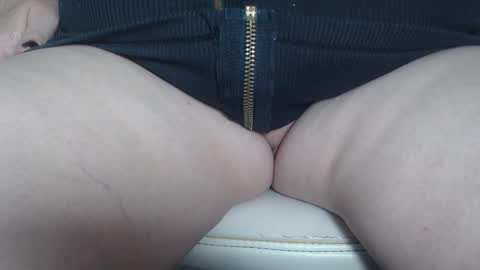 Snapshot of paiperhalliwey chatting on 1, 3, 2025 paiperhalliwey online show from 1, 3, 2025