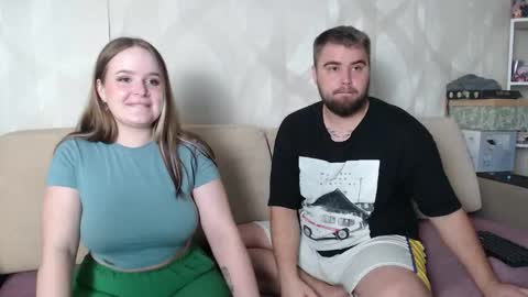 Snapshot of pair_of_gods chatting on 5, 10, 2025 Lizzi Igor online show from 5, 10, 2025