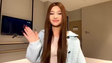 Snapshot of palmiratownzen chatting on 3, 12, 2025 Paw Paw online show from 3, 12, 2025