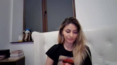 Pamela051087 online show from 14, 12, 2025