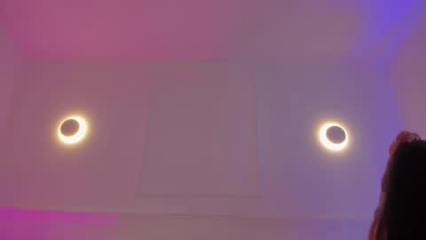 Manuela online show from 28, 10, 2025