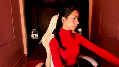 Snapshot of pamelaascott chatting on 5, 7, 2026 P A M online show from 5, 7, 2026