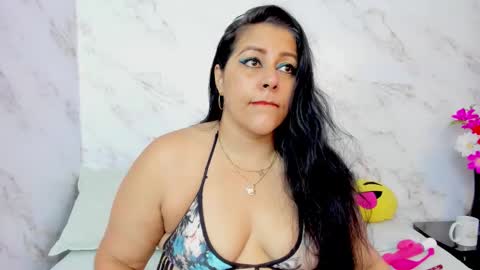 Snapshot of pamelaasshorny chatting on 8, 11, 2025 Pamela online show from 8, 11, 2025