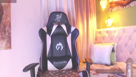 Pamela  online show from 18, 1, 2025