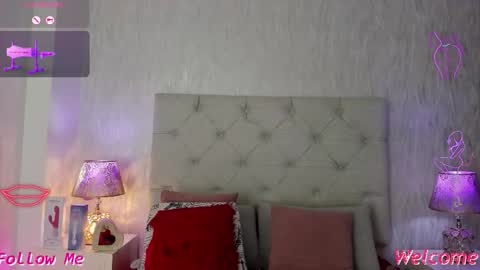 Snapshot of pamelamiler_ chatting on 1, 2, 2026 TELL ME PAMELLA AND GIVE ME A GOOD GRADE ITS IMPORTANT online show from 1, 2, 2026