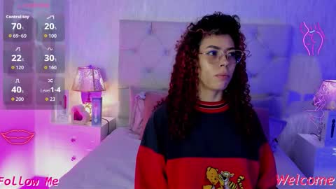 Snapshot of pamelamiler_ chatting on 3, 3, 2026 TELL ME PAMELLA AND GIVE ME A GOOD GRADE ITS IMPORTANT online show from 3, 3, 2026