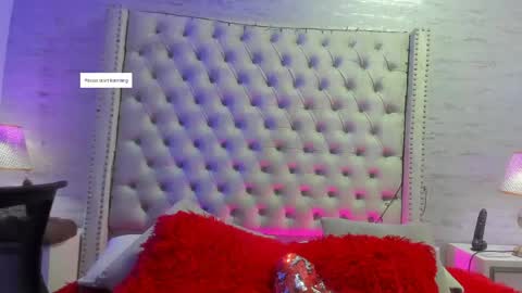 Snapshot of pamelamiler_ chatting on 31, 5, 2026 TELL ME PAMELLA AND GIVE ME A GOOD GRADE ITS IMPORTANT online show from 31, 5, 2026