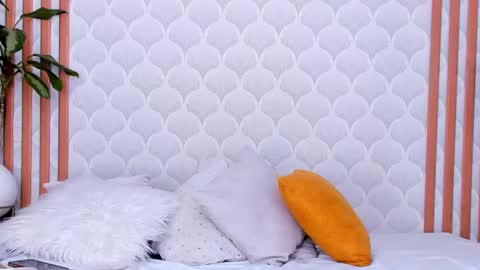 Pamela online show from 4, 12, 2024