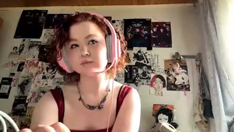 Snapshot of pamelianaputi chatting on 17, 6, 2026 I am Lillary ntmu online show from 17, 6, 2026