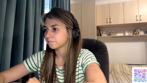 Snapshot of pamulahallquist chatting on 11, 7, 2026 Lia online show from 11, 7, 2026
