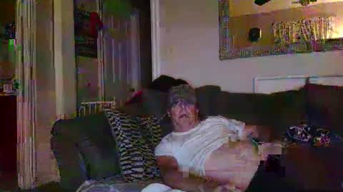 Snapshot of pandptonight chatting on 8, 10, 2025 pandptonight online show from 8, 10, 2025