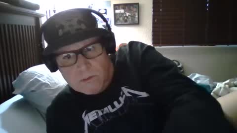 Snapshot of panos678442 chatting on 2, 12, 2024 panos online show from 2, 12, 2024