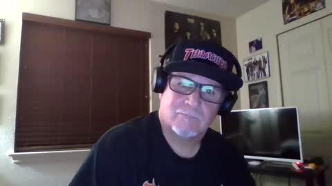 Snapshot of panos678442 chatting on 27, 10, 2025 panos online show from 27, 10, 2025