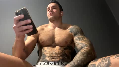 Snapshot of panther_style chatting on 29, 12, 2024 Oleg online show from 29, 12, 2024