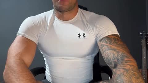 Snapshot of panther_style chatting on 15, 9, 2025 Oleg online show from 15, 9, 2025
