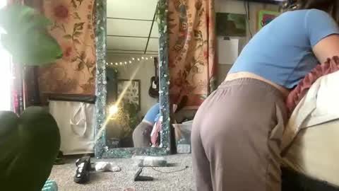 Pantiesofthefae online show from 1, 11, 2025