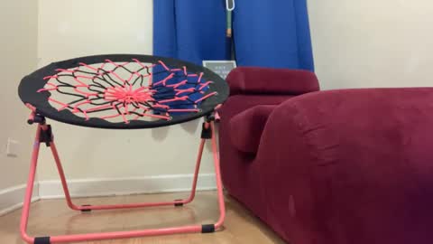 PantsLessTraveler online show from 13, 2, 2025