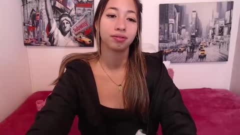 Paola online show from 9, 3, 2026