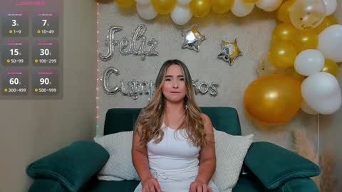 paolarey_ online show from 5, 2, 2025