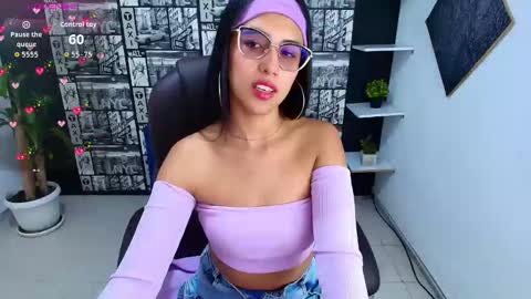 Snapshot of paolaturner chatting on 23, 9, 2025 Paola Turner online show from 23, 9, 2025