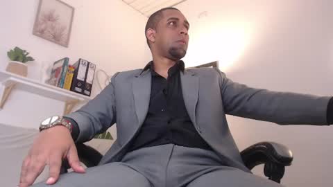 PAOLO online show from 9, 6, 2026