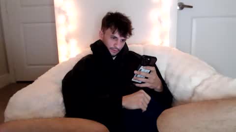 Snapshot of papijakey chatting on 18, 1, 2026 -- New Videos Down Below online show from 18, 1, 2026