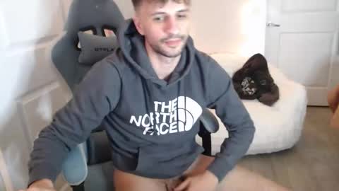 Snapshot of papijakey chatting on 26, 2, 2026 -- New Videos Down Below online show from 26, 2, 2026