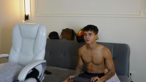 Ryan And Casper online show from 18, 1, 2025