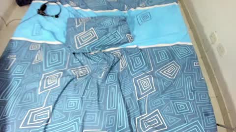 Snapshot of parejacachonda chatting on 13, 1, 2025 sara and andreu online show from 13, 1, 2025