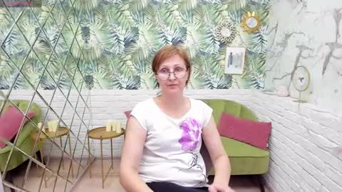 Paris online show from 9, 3, 2025