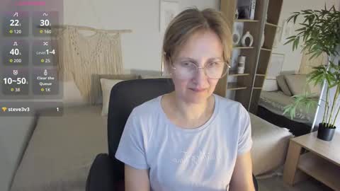 Paris online show from 21, 9, 2025