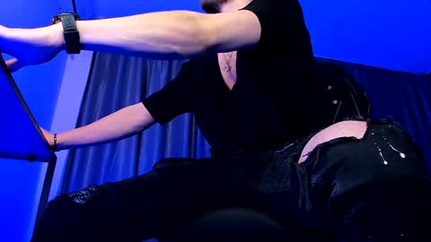 Paris online show from 26, 12, 2024