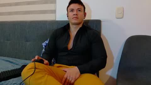 Mark Paris online show from 4, 10, 2025