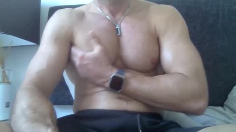 Porn Actor 21cm Hetero online show from 14, 2, 2026