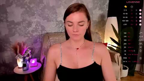 Snapshot of parisjackson_ chatting on 27, 6, 2026 Paris online show from 27, 6, 2026