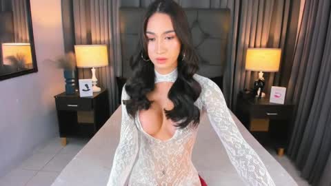 Snapshot of parismilker chatting on 31, 5, 2026 parismilker online show from 31, 5, 2026