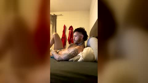 parkertom525 online show from 11, 4, 2026