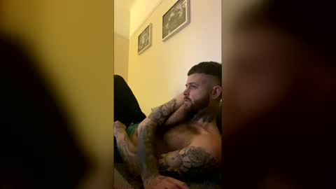 parkertom525 online show from 22, 4, 2026