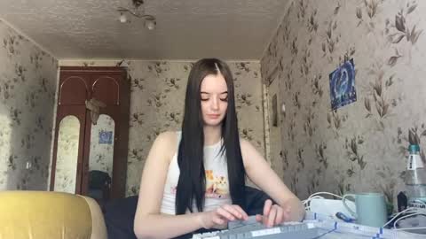 Milana online show from 18, 5, 2026