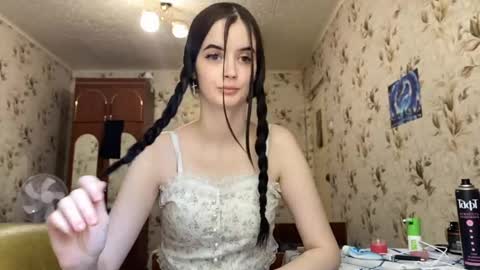 Milana online show from 8, 6, 2026