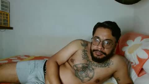 Snapshot of partisano77 chatting on 2, 1, 2025 Partisano77 online show from 2, 1, 2025