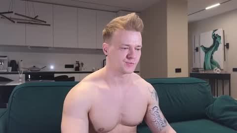 Pashka online show from 9, 3, 2025